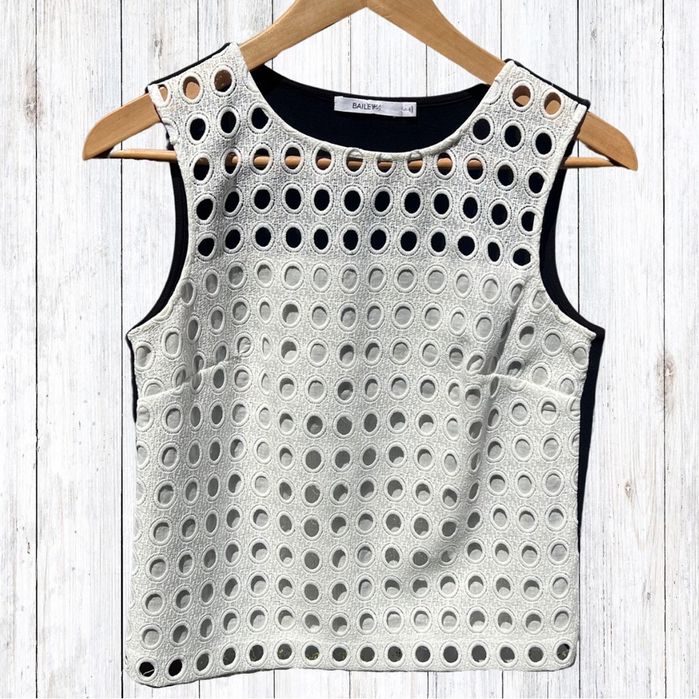 Bailey 44 Sleeveless Top Cutout Eyelet Circles Off White Black Small